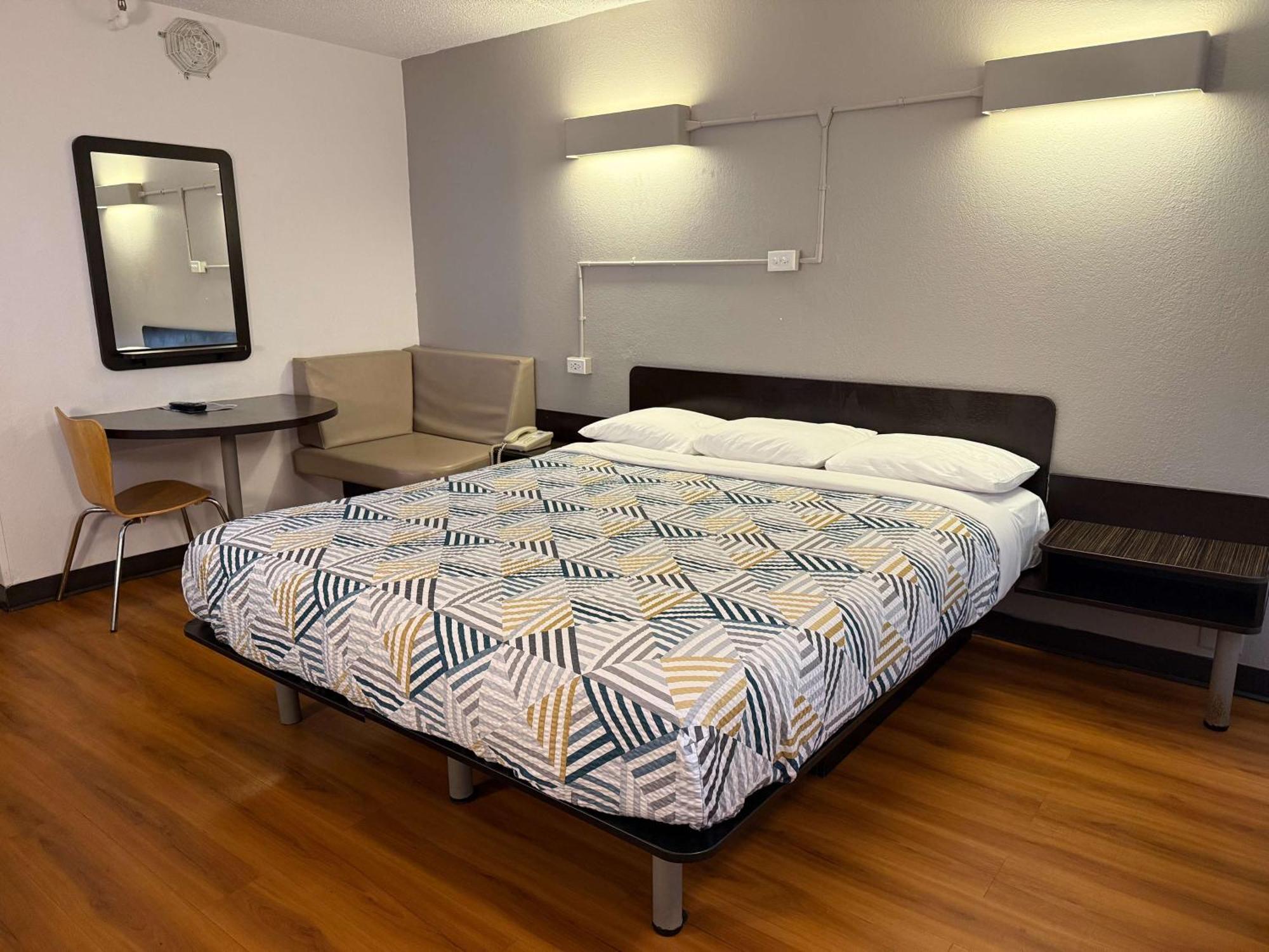 Motel 6-Joliet, Il - I-80 외부 사진