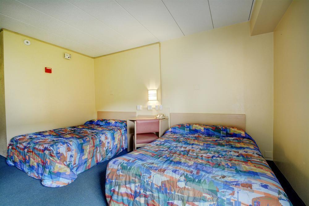 Motel 6-Joliet, Il - I-80 외부 사진